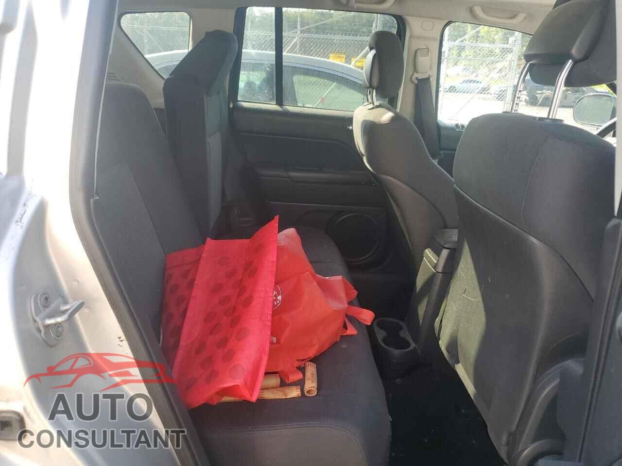 JEEP COMPASS 2012 - 1C4NJCEB3CD543936