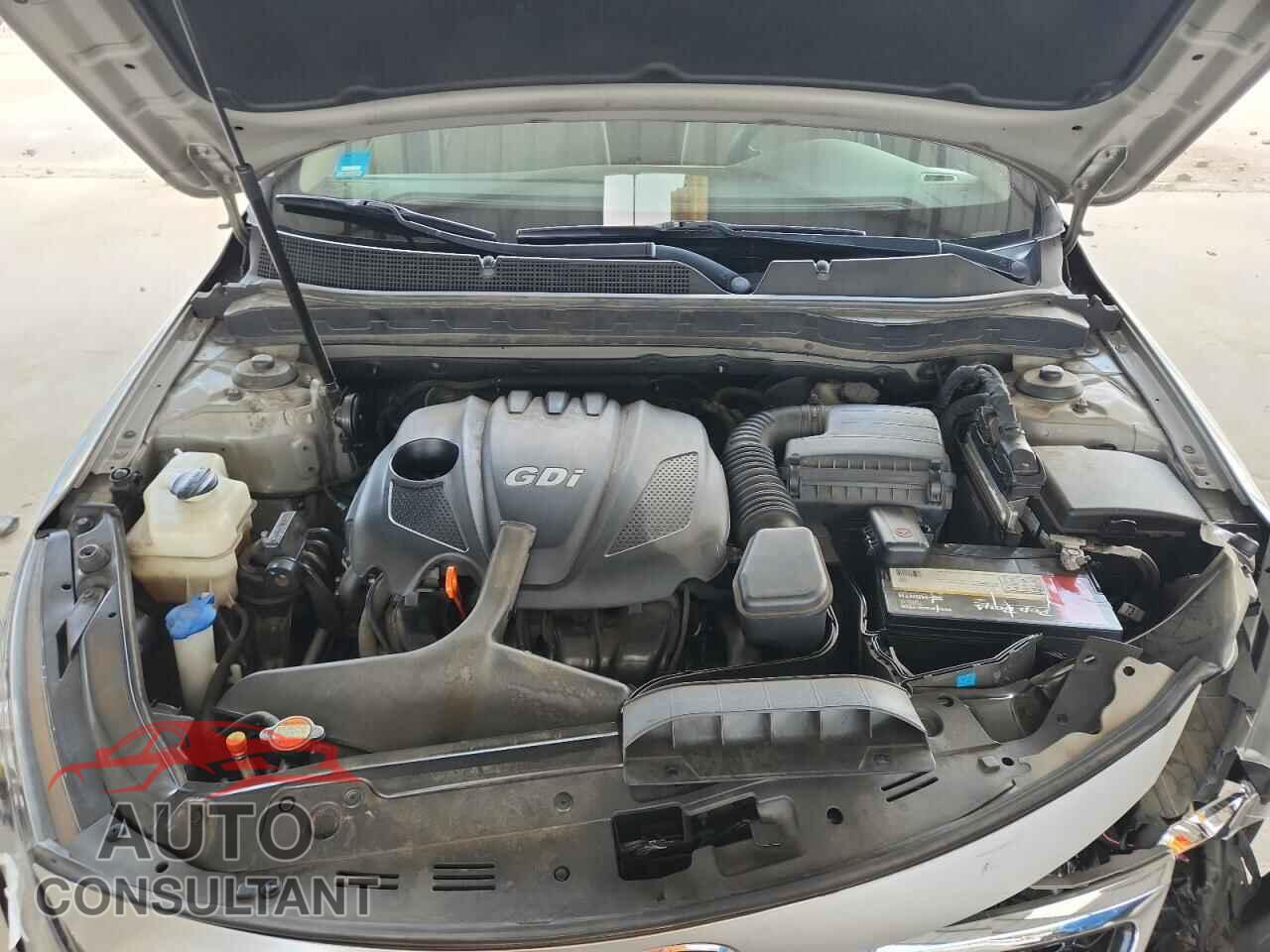 KIA OPTIMA 2011 - KNAGM4A72B5056580