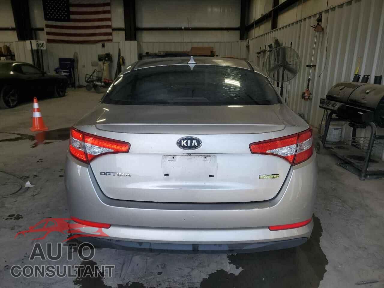 KIA OPTIMA 2013 - KNAGM4AD4D5053043