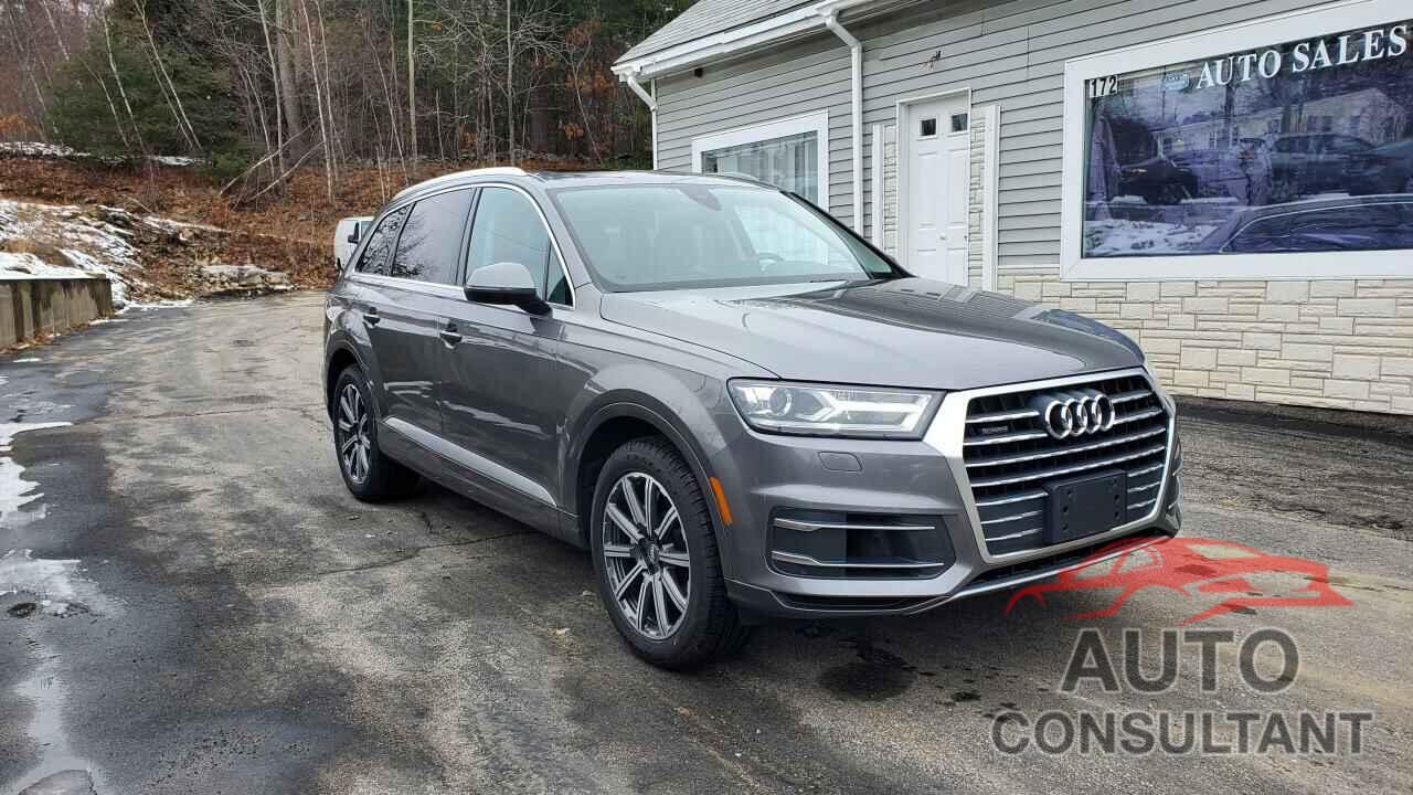 AUDI Q7 2017 - WA1LAAF73HD022755