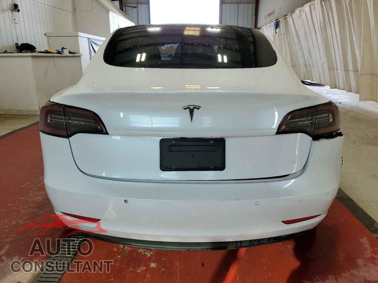 TESLA MODEL 3 2022 - 5YJ3E1EB9NF288950