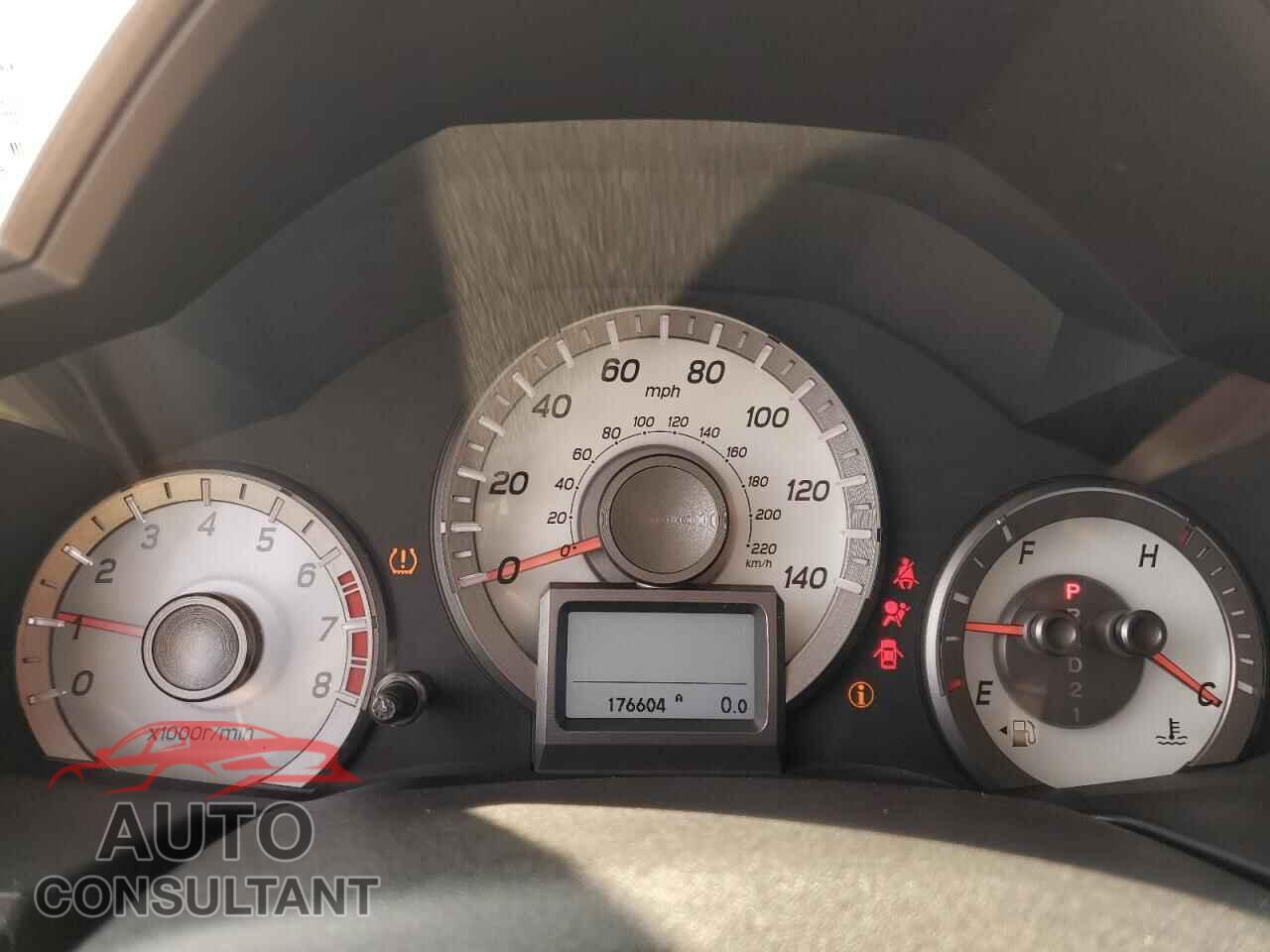 HONDA PILOT 2012 - 5FNYF4H9XCB033900