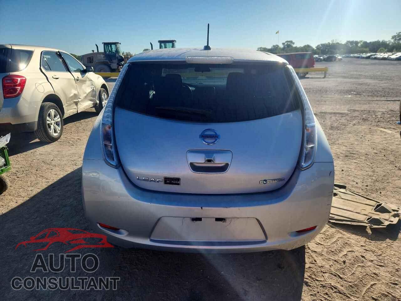 NISSAN LEAF 2015 - 1N4AZ0CP6FC300593