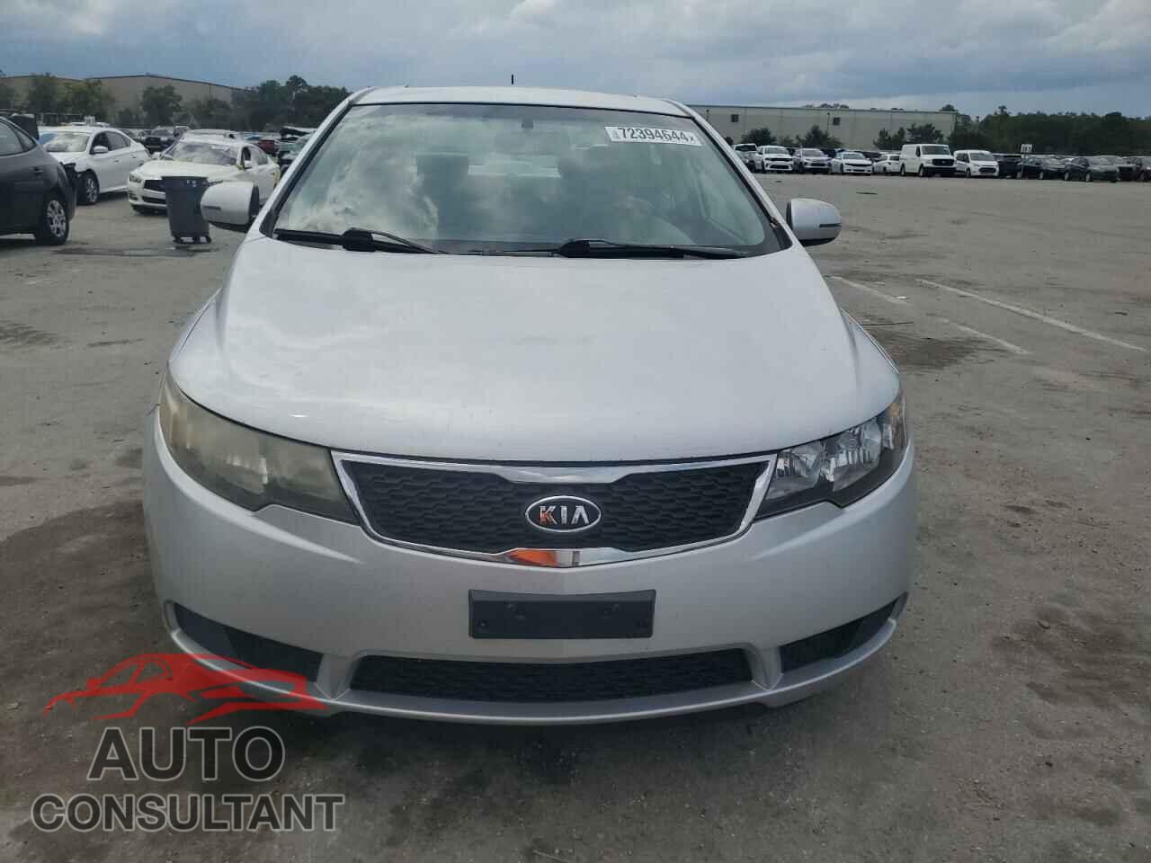 KIA FORTE 2011 - KNAFU4A27B5404602