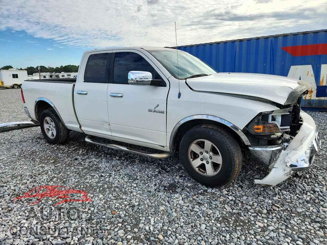 DODGE RAM 1500 2009 - 1D3HB18P69S802355