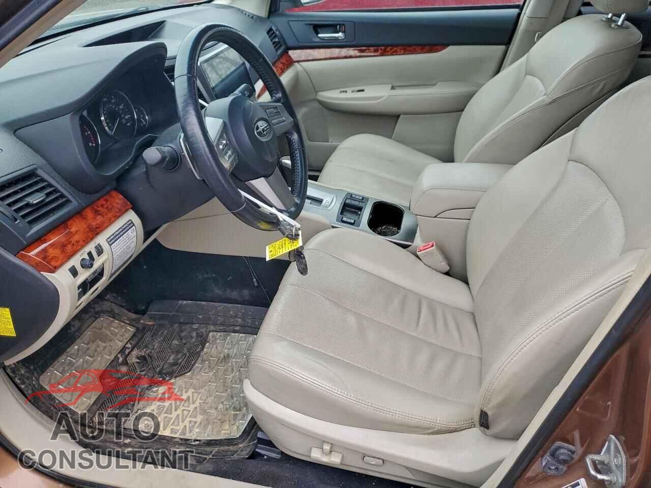 SUBARU OUTBACK 2011 - 4S4BRBKC4B3372603