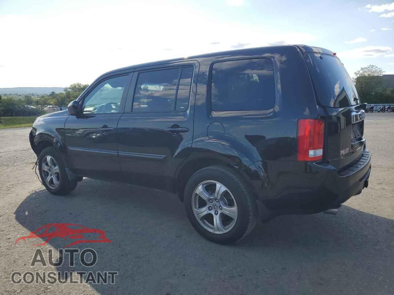 HONDA PILOT 2012 - 5FNYF4H77CB021007
