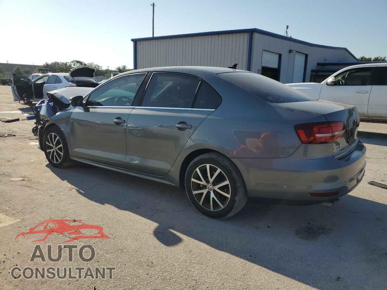 VOLKSWAGEN JETTA 2017 - 3VWDB7AJ9HM249771