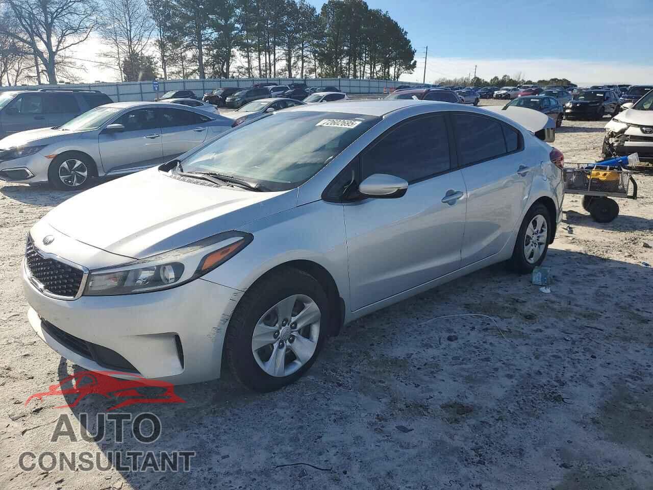 KIA FORTE 2017 - 3KPFK4A74HE037482