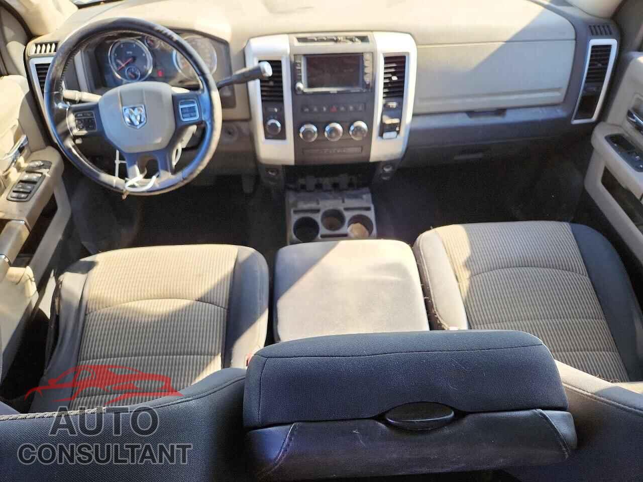 DODGE RAM 2500 2012 - 3C6UD5DL2CG121403