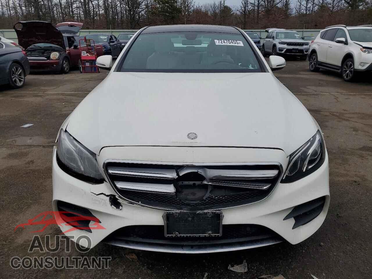 MERCEDES-BENZ E-CLASS 2017 - WDDZF4KB5HA053655