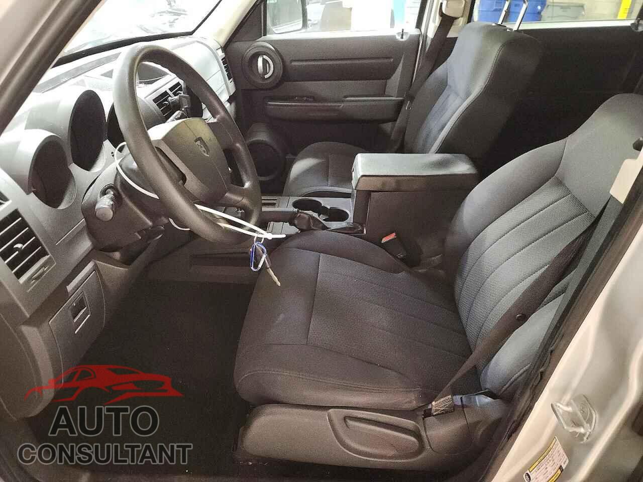 DODGE NITRO 2011 - 1D4PT4GX9BW504775