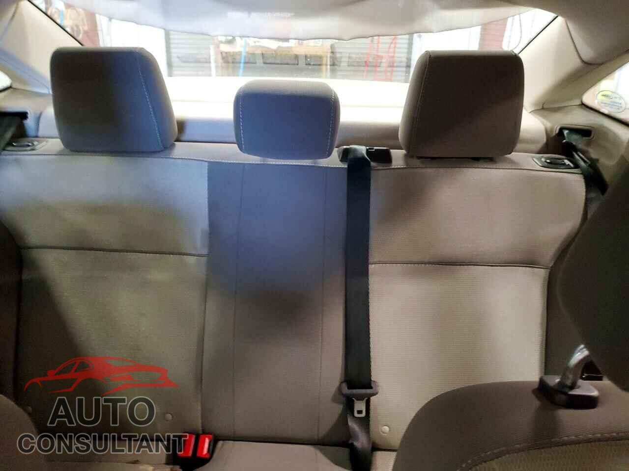 FORD FOCUS 2012 - 1FAHP3F2XCL335347