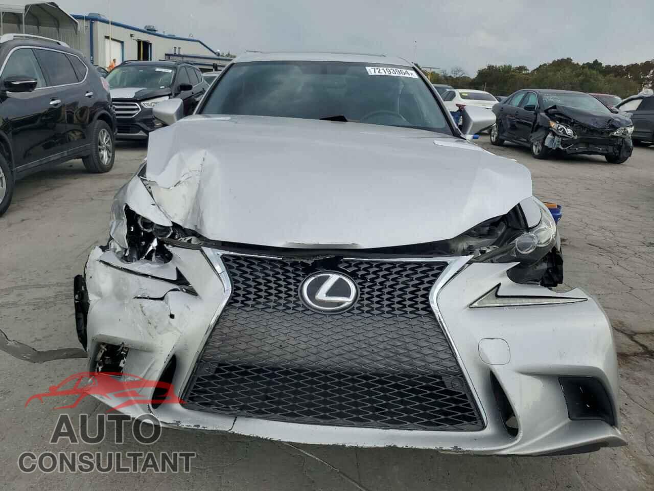LEXUS IS 2015 - JTHCF1D28F5018866