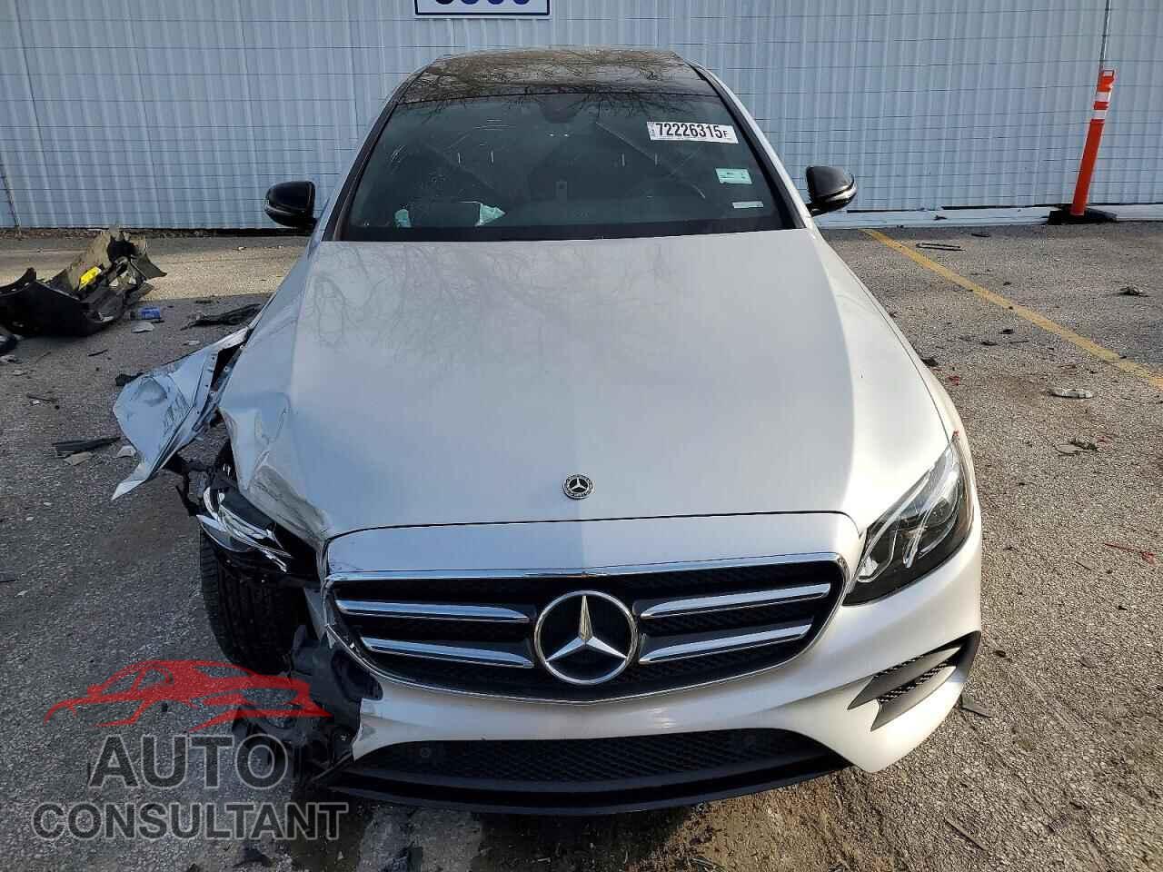 MERCEDES-BENZ E-CLASS 2018 - WDDZF4KB3JA373546