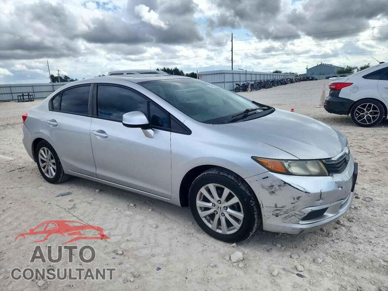HONDA CIVIC 2012 - 2HGFB2F86CH603629