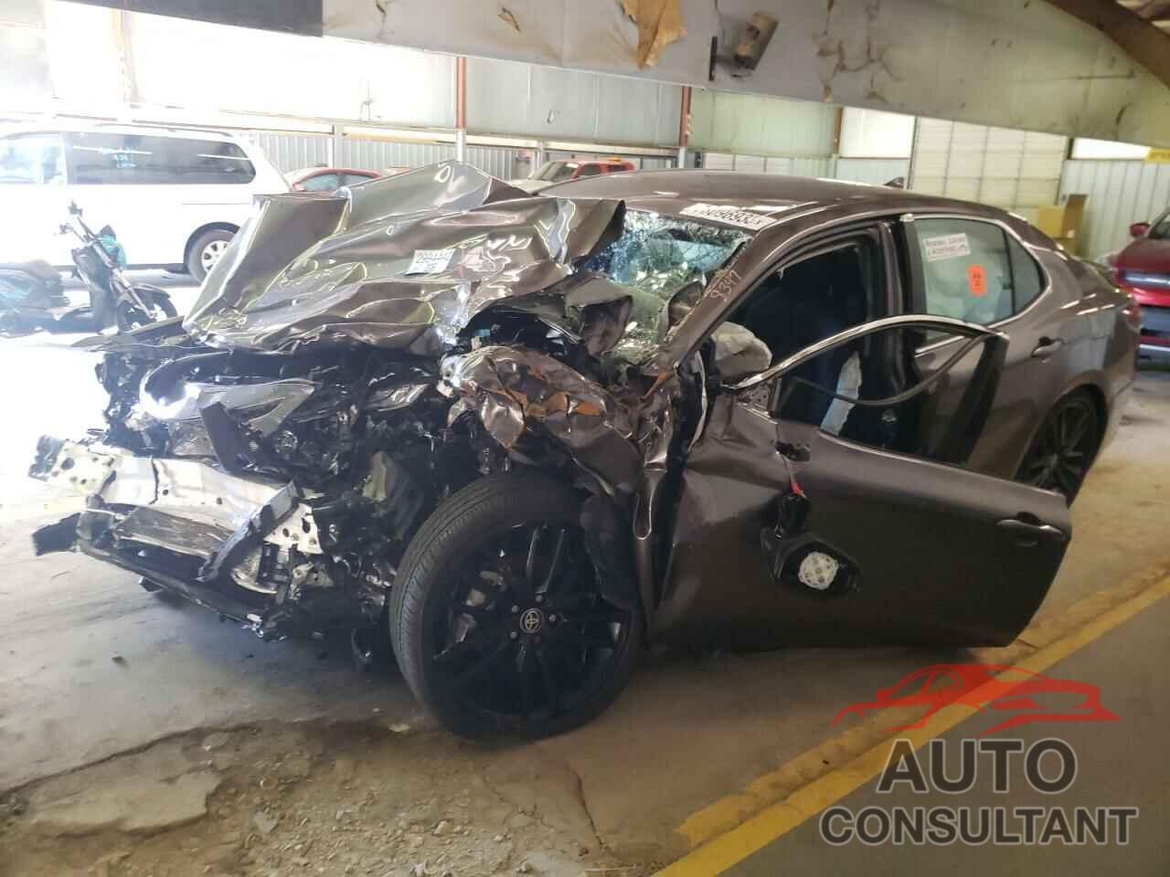 TOYOTA CAMRY 2023 - 4T1K61AK2PU768347