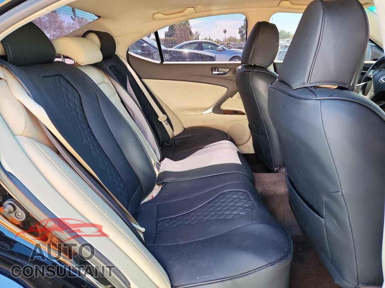 LEXUS IS 2010 - JTHBF5C24A5123756