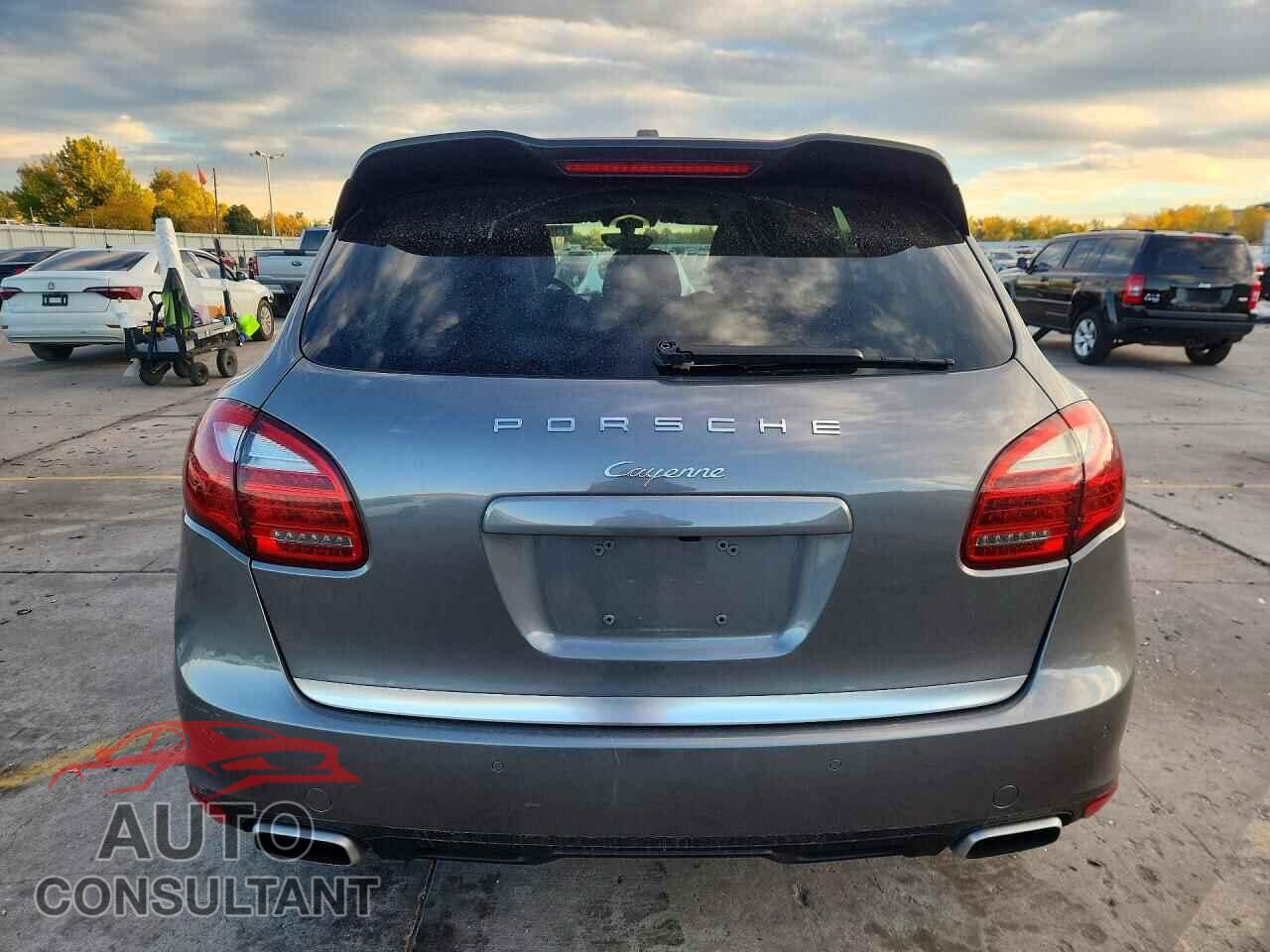 PORSCHE CAYENNE 2013 - WP1AA2A20DLA04856