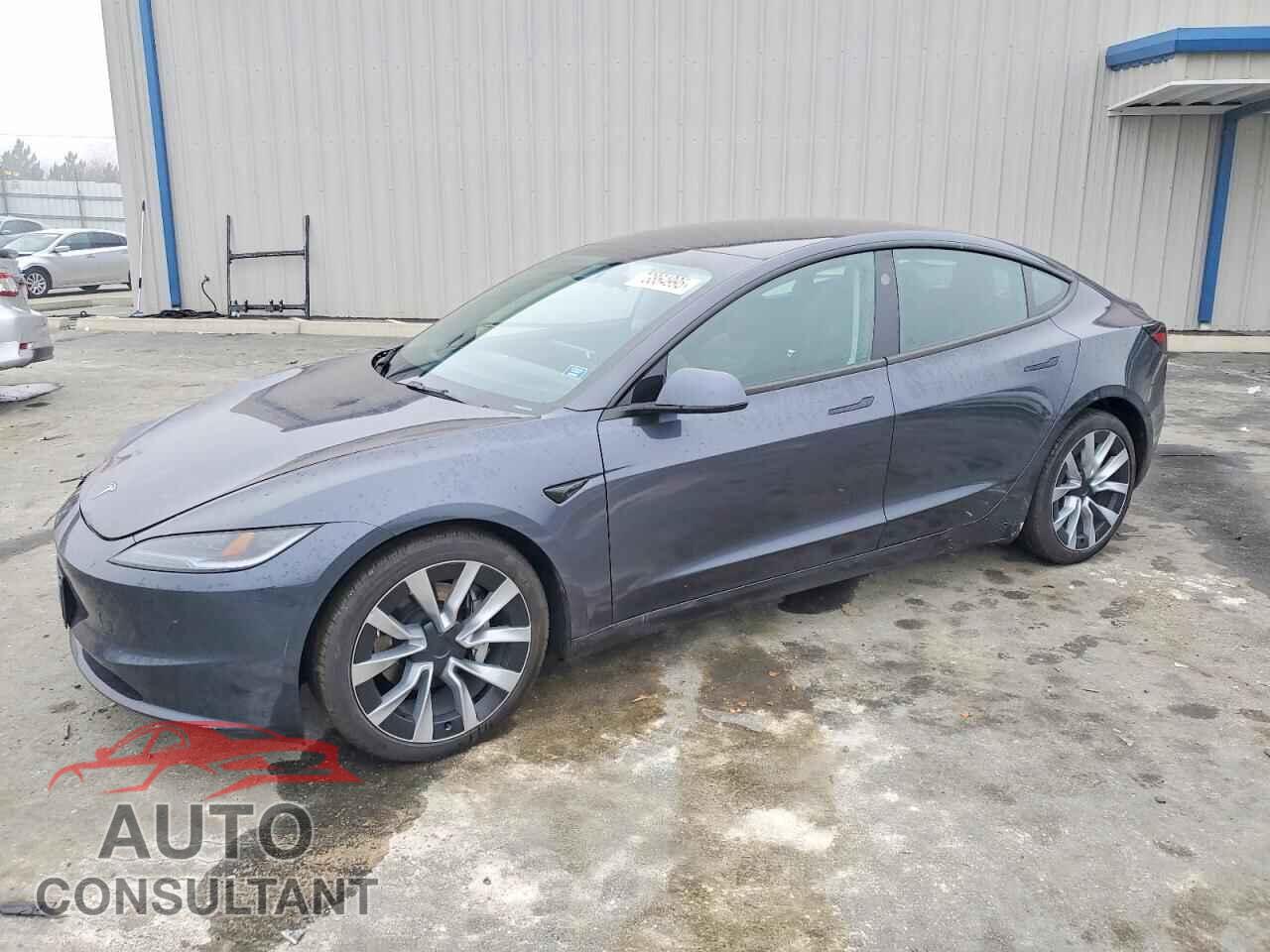 TESLA MODEL 3 2024 - 5YJ3E1EA7RF767428