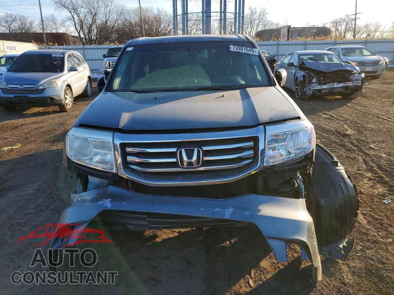 HONDA PILOT 2013 - 5FNYF3H59DB010830