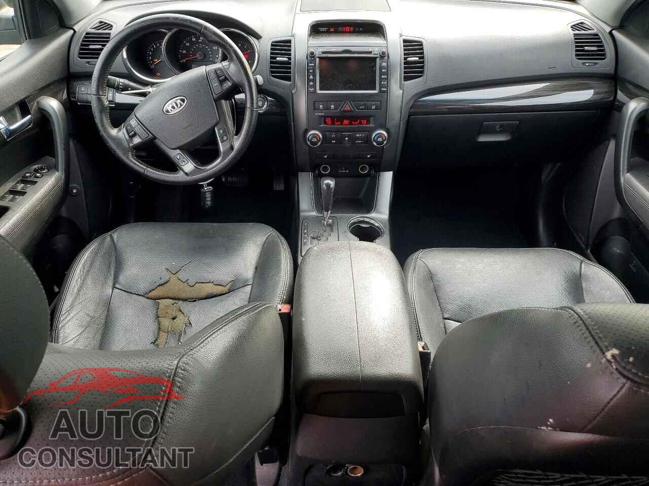 KIA SORENTO 2011 - 5XYKU4A2XBG039891