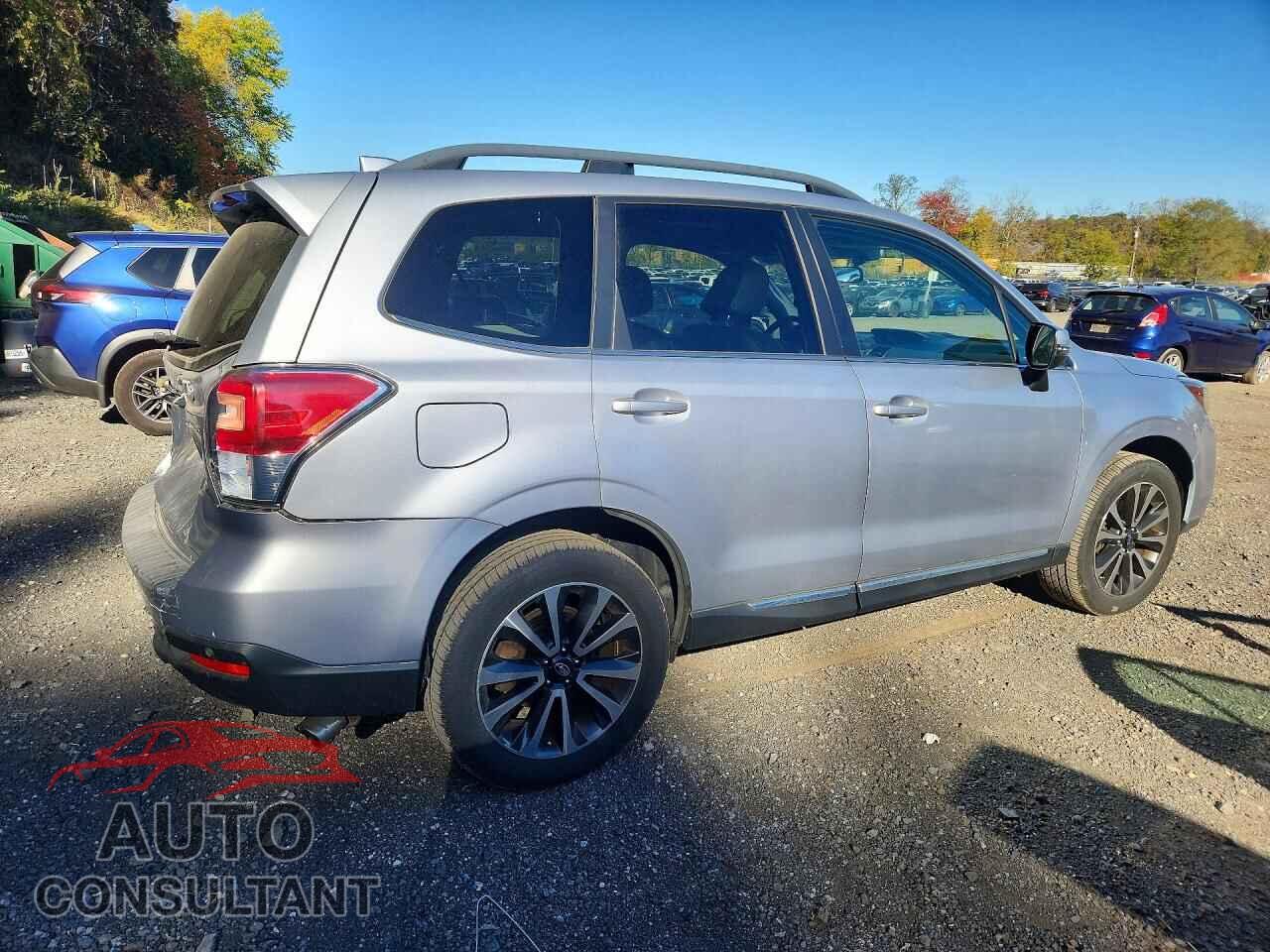 SUBARU FORESTER 2017 - JF2SJGWC8HH580032