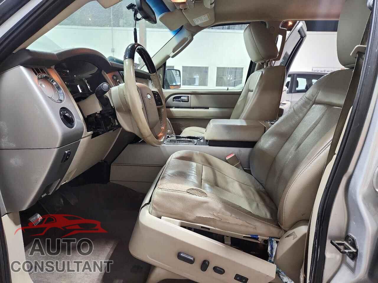 FORD EXPEDITION 2013 - 1FMJU2A5XDEF66637