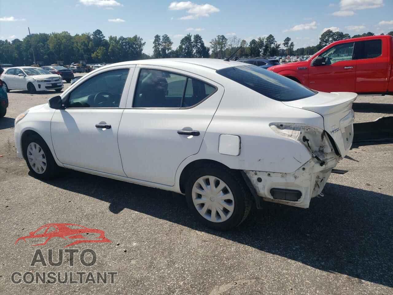NISSAN VERSA 2017 - 3N1CN7AP7HL801304