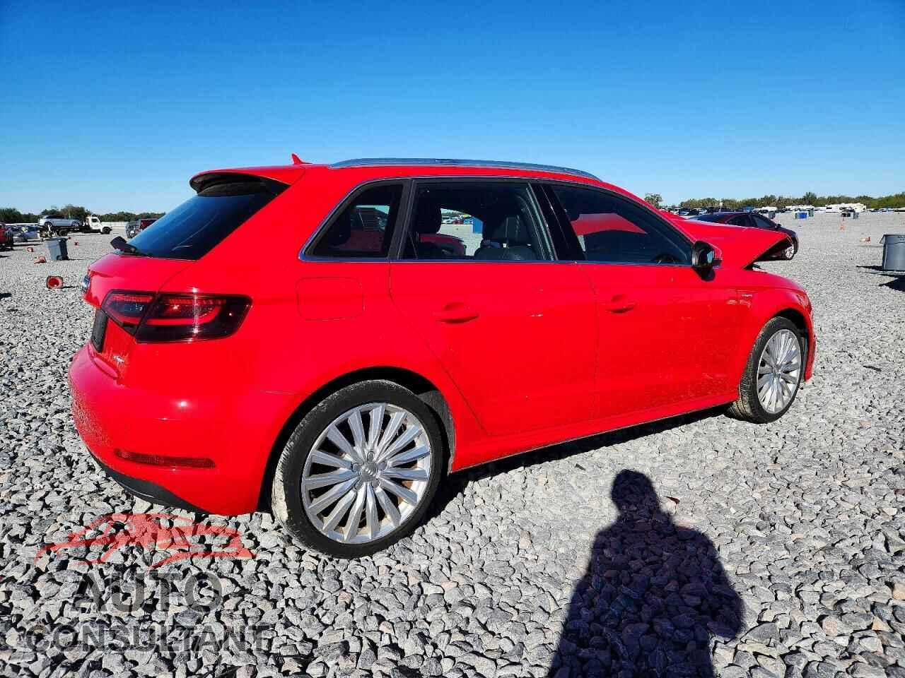 AUDI A3 2016 - WAUSPBFF3GA077569