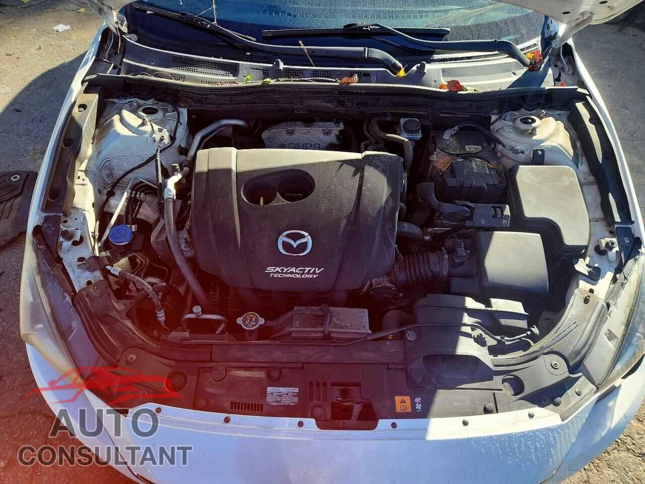MAZDA 3 2014 - JM1BM1V76E1135722