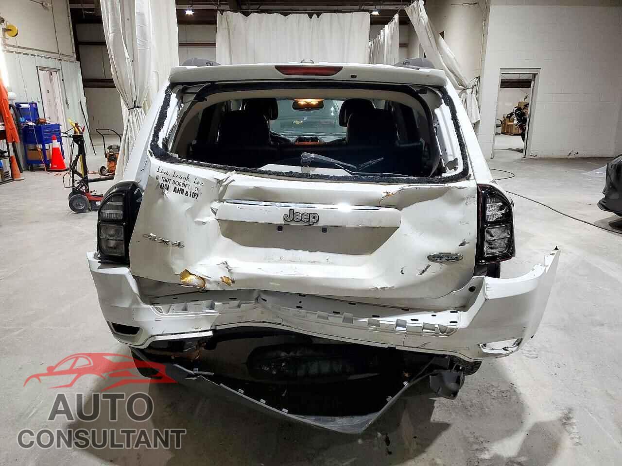 JEEP COMPASS 2015 - 1C4NJDEB9FD333206