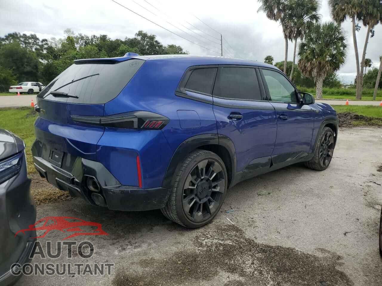 BMW XM 2023 - 5YM23CS0XP9S15459