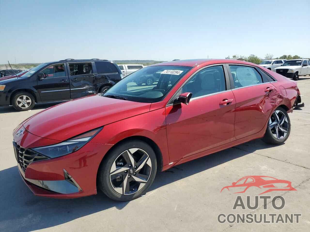 HYUNDAI ELANTRA 2023 - KMHLP4AG0PU495343