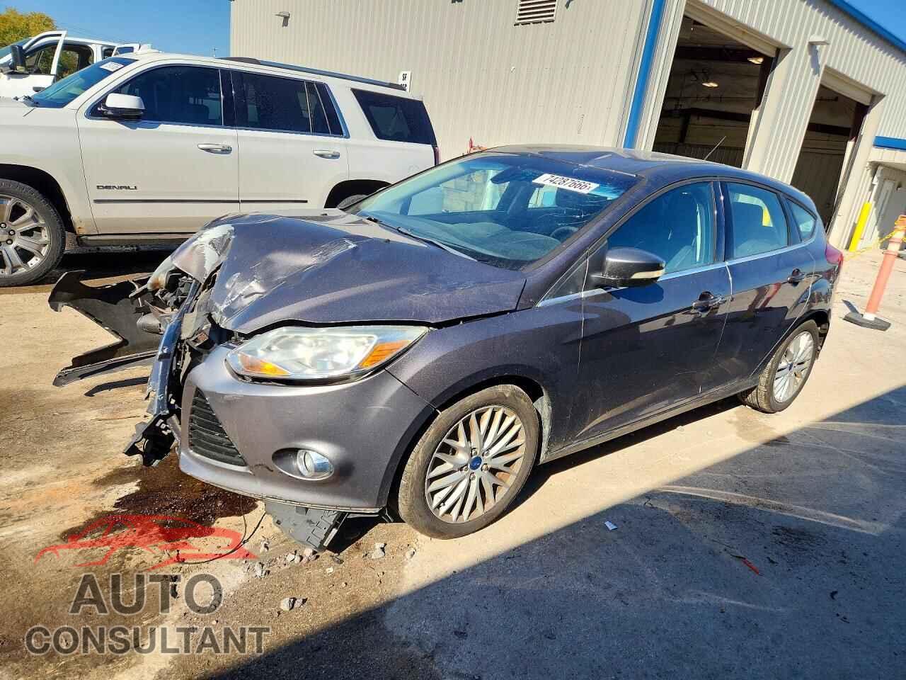 FORD FOCUS 2012 - 1FAHP3M27CL282903