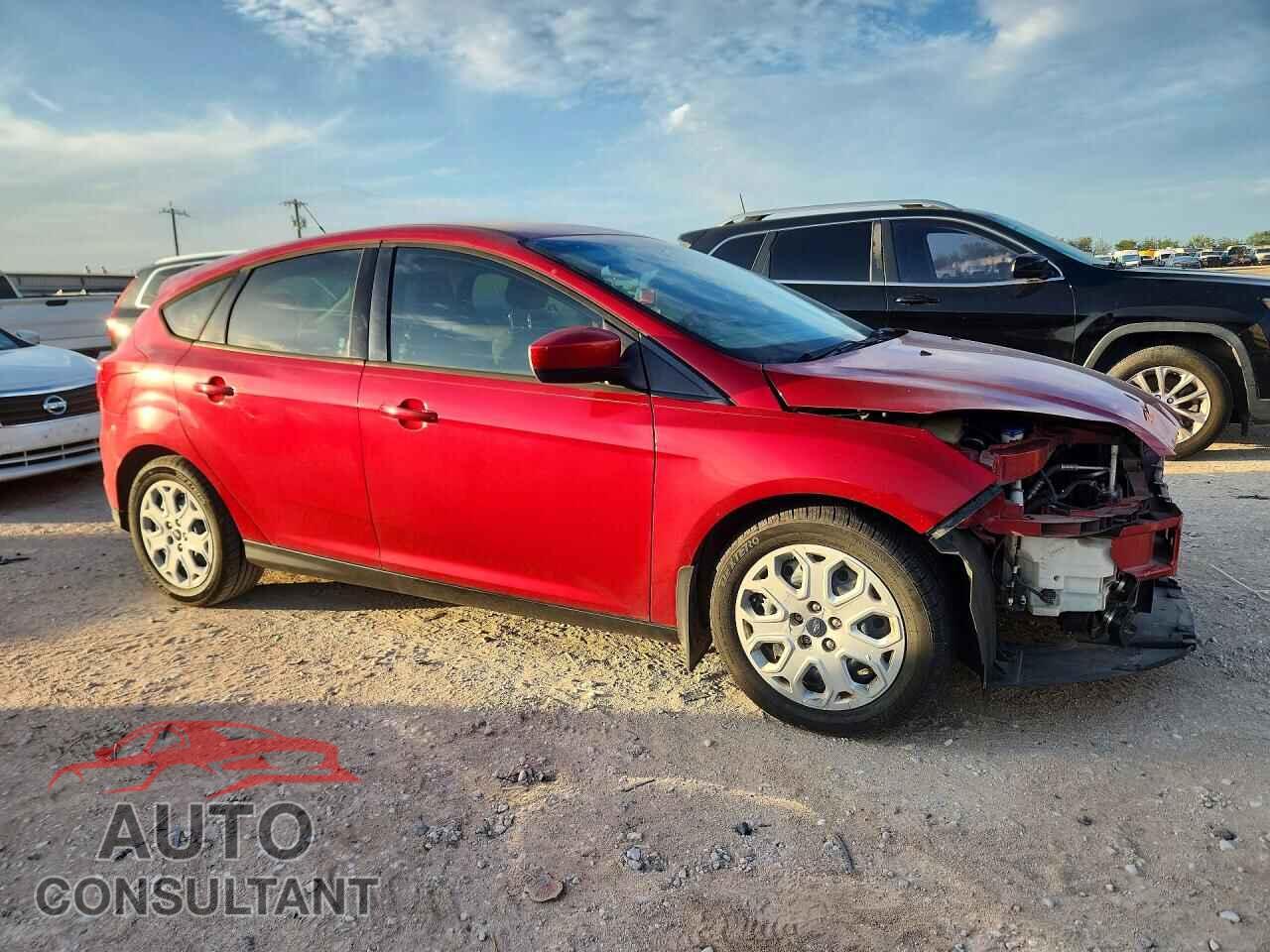 FORD FOCUS 2012 - 1FAHP3K27CL284587