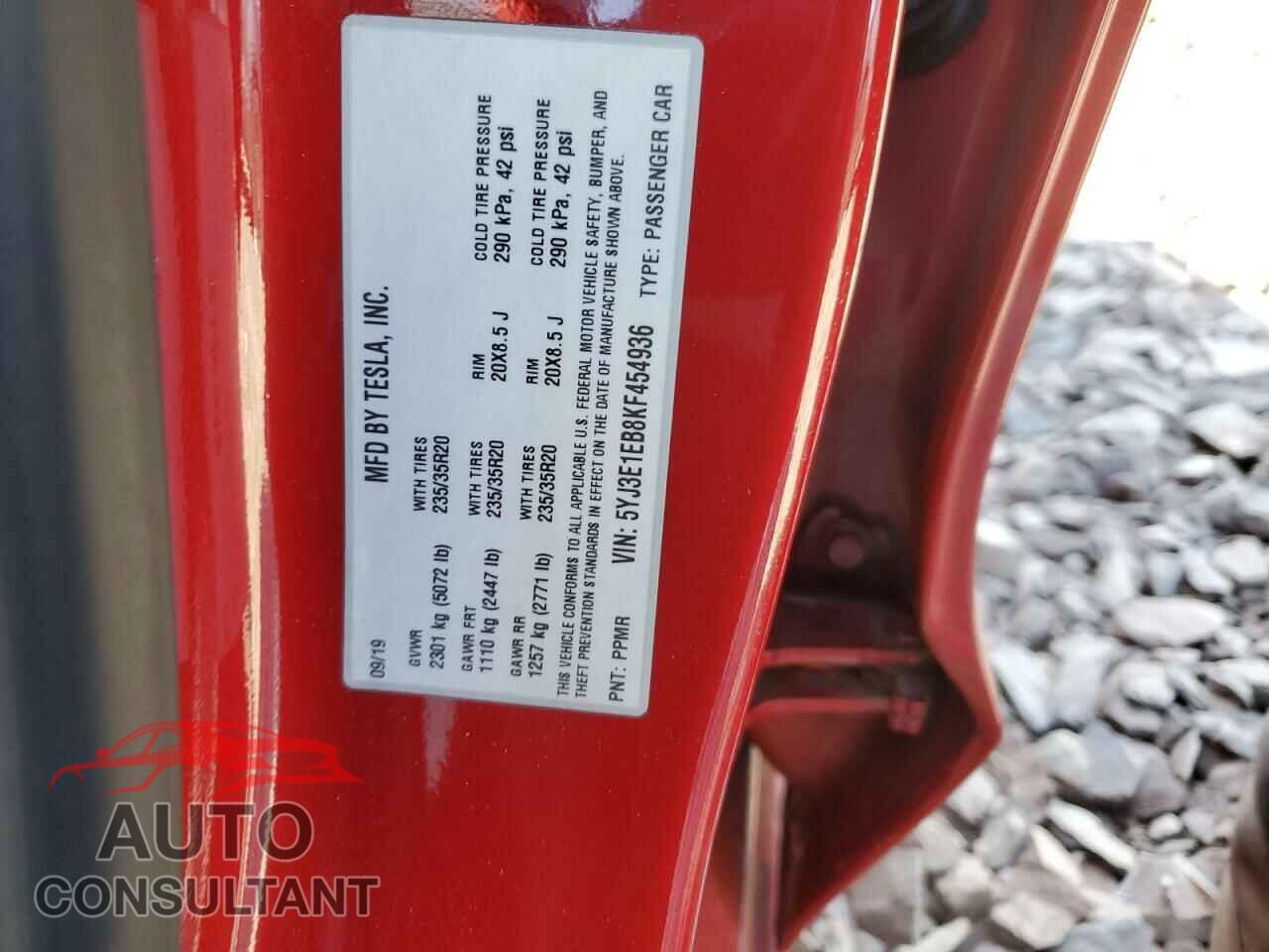 TESLA MODEL 3 2019 - 5YJ3E1EB8KF454936