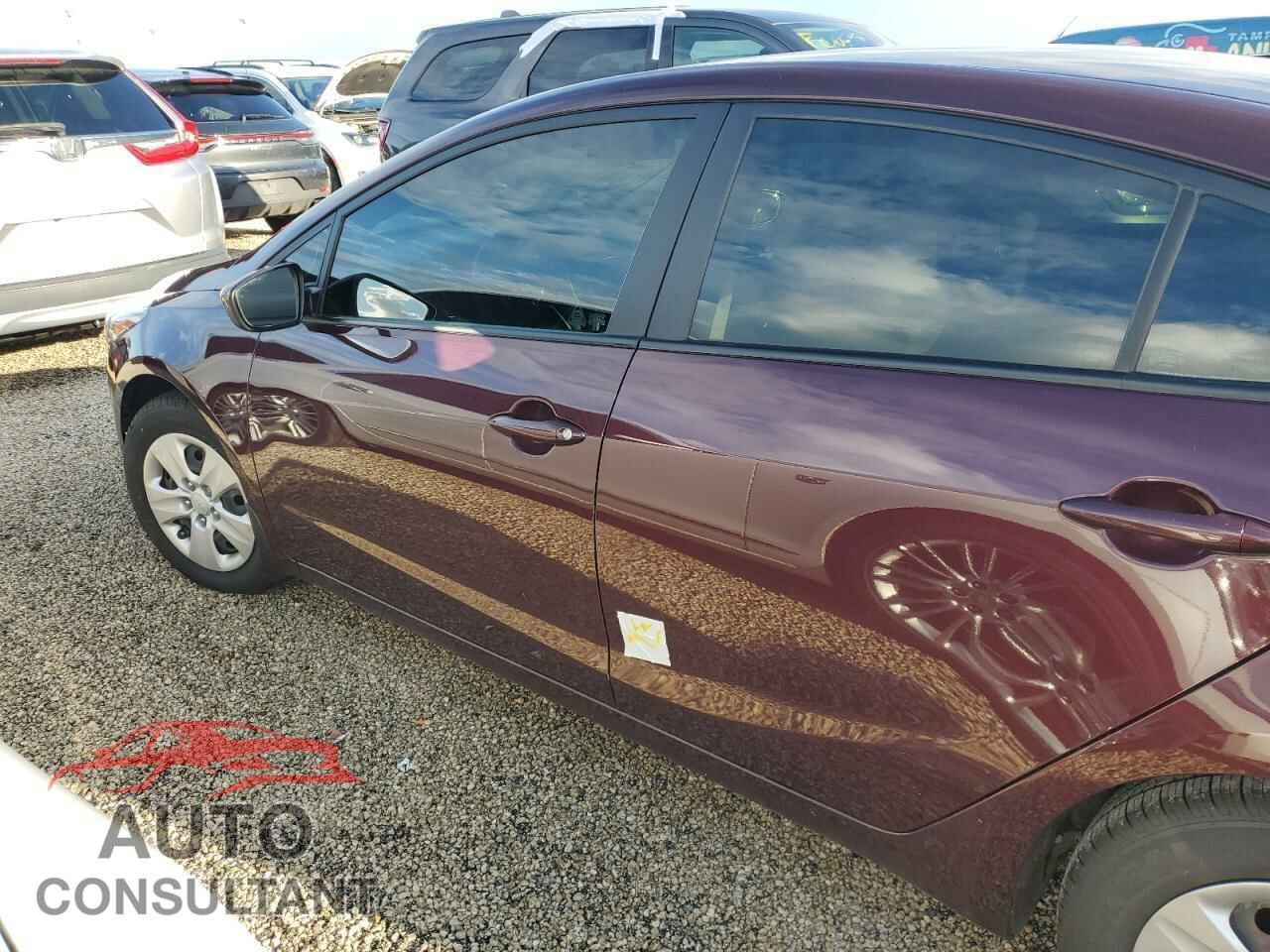 KIA FORTE 2017 - 3KPFL4A70HE128665