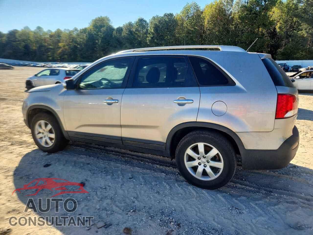 KIA SORENTO 2013 - 5XYKT3A62DG392063