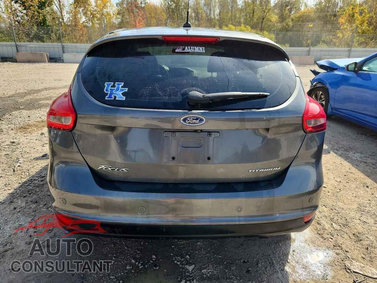 FORD FOCUS 2017 - 1FADP3N29HL349120