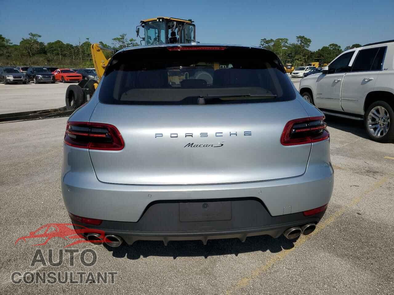 PORSCHE MACAN 2016 - WP1AB2A59GLB45419