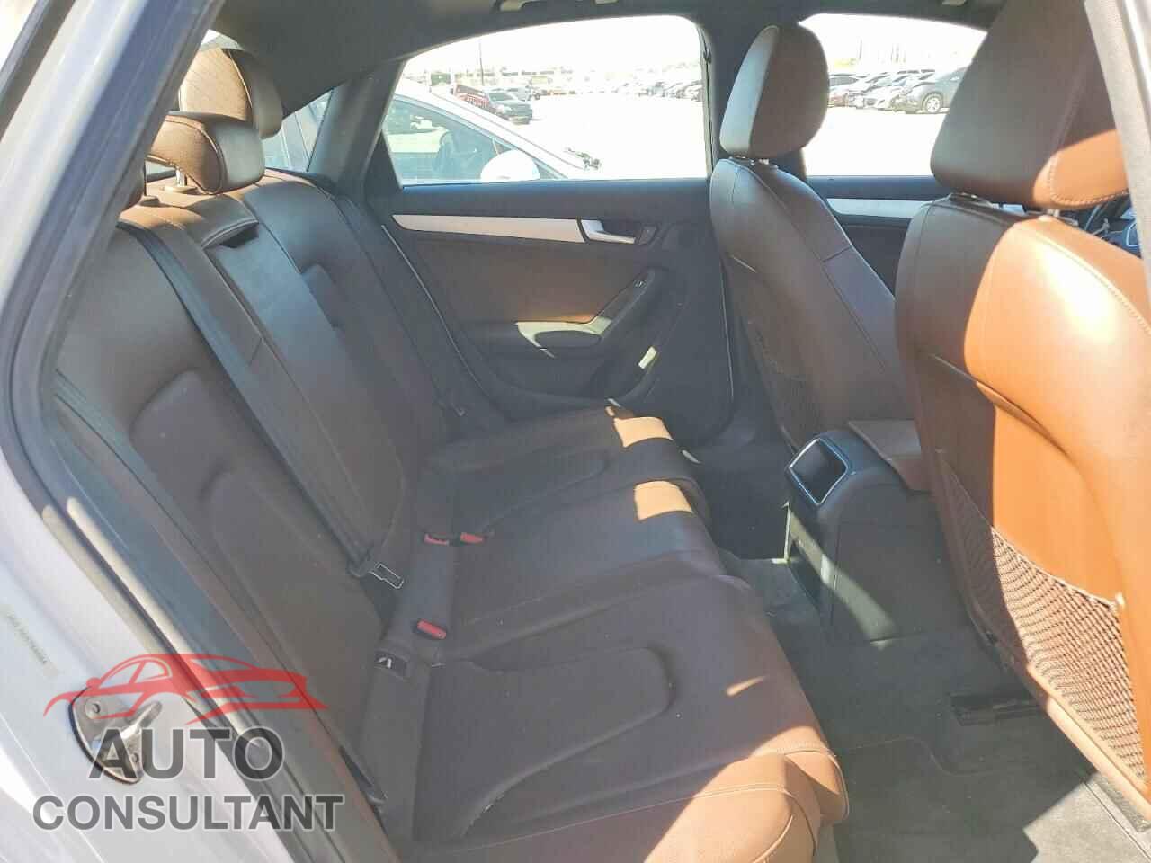 AUDI A4 2013 - WAUAFAFL4DN048701