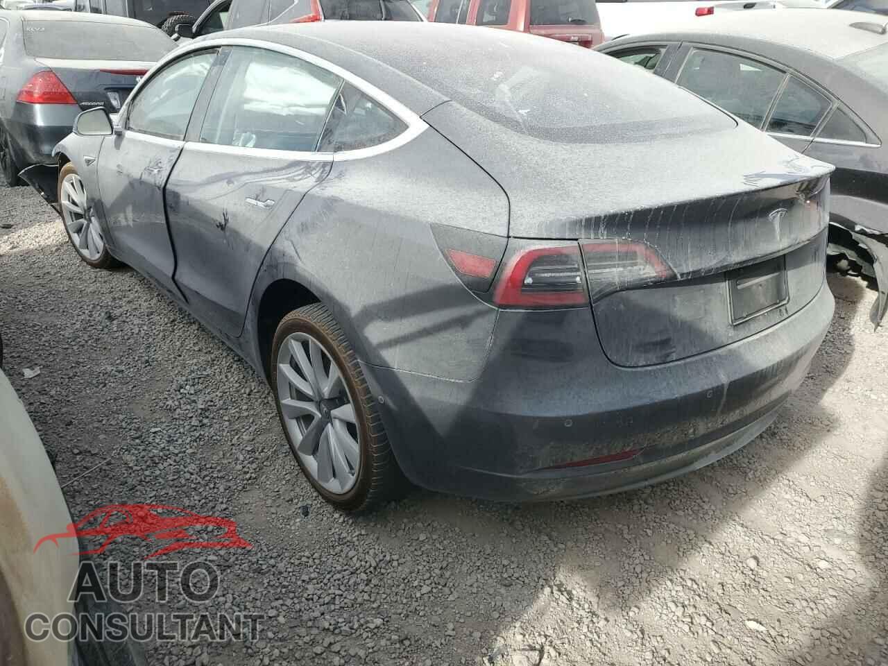 TESLA MODEL 3 2018 - 5YJ3E1EA3JF009493