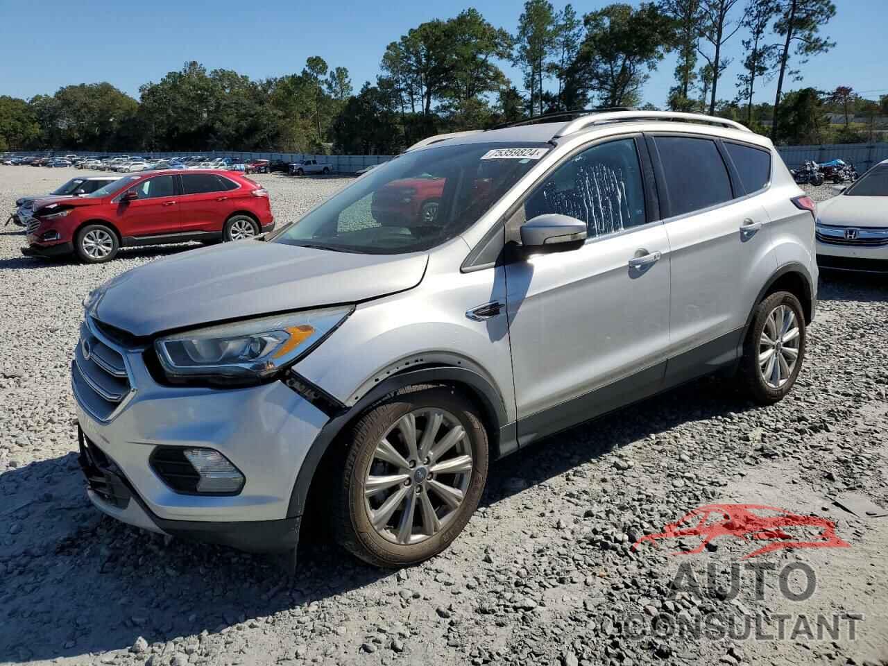 FORD ESCAPE 2017 - 1FMCU0JDXHUA20131