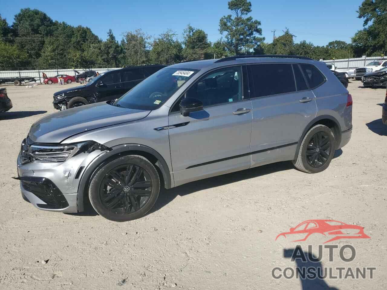 VOLKSWAGEN TIGUAN 2022 - 3VVCB7AX2NM099180