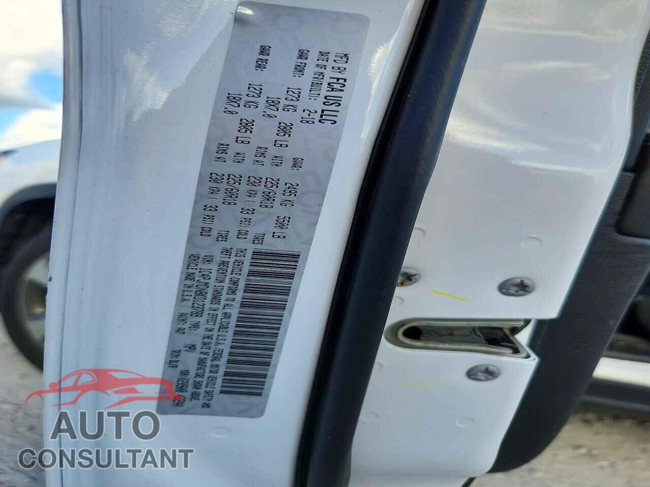 JEEP CHEROKEE 2019 - 1C4PJMDN8KD123789