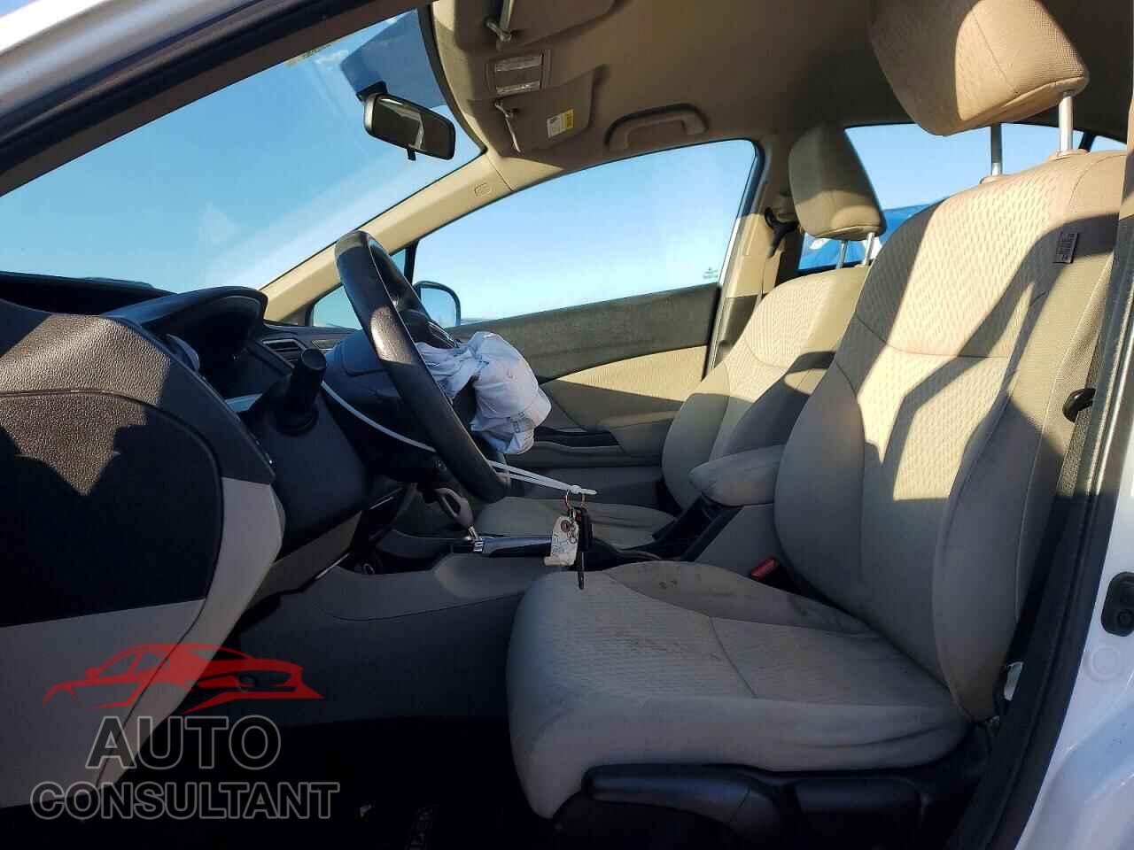HONDA CIVIC 2015 - 19XFB2F5XFE231085
