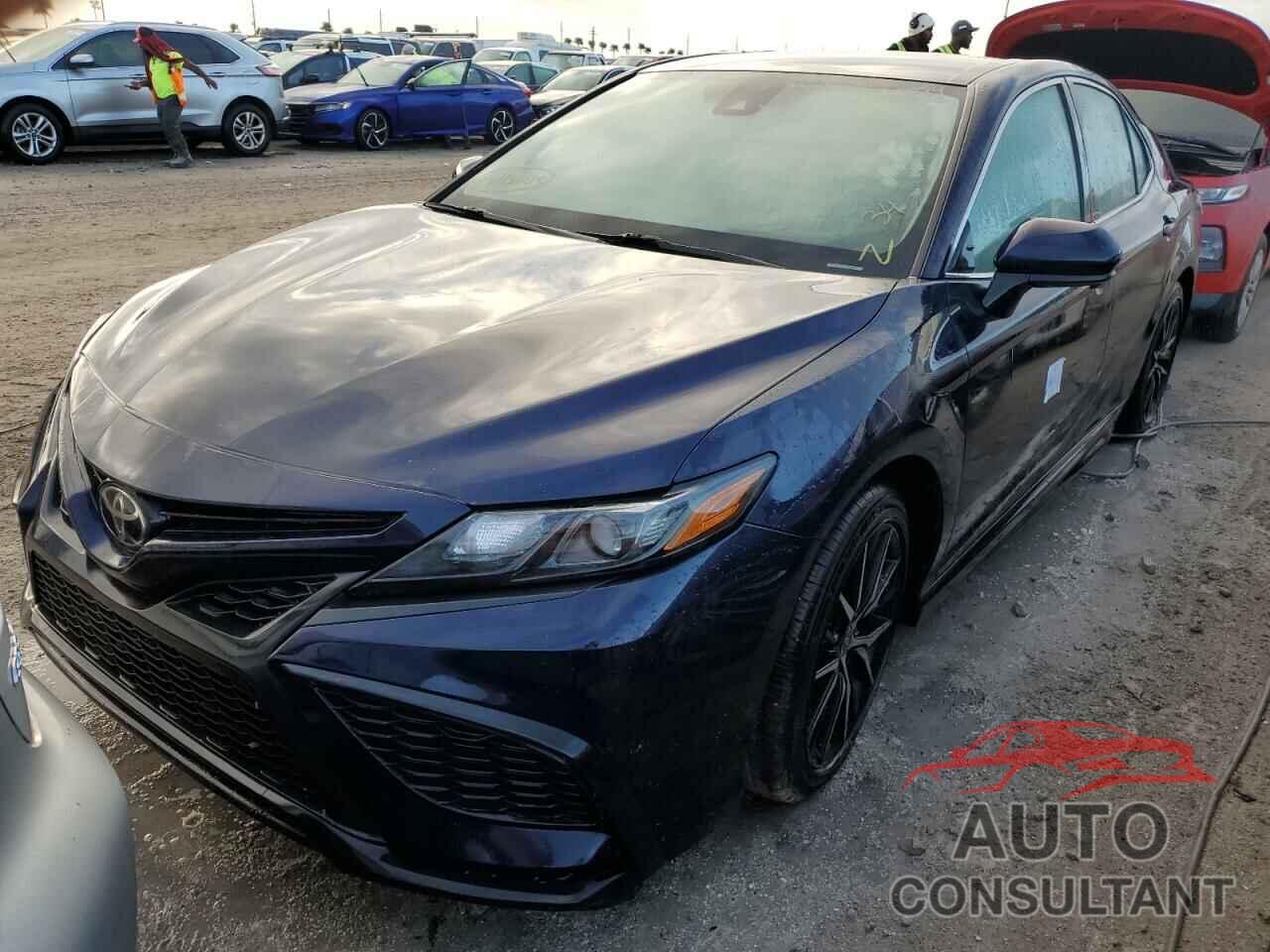 TOYOTA CAMRY 2021 - 4T1G11AK9MU453299