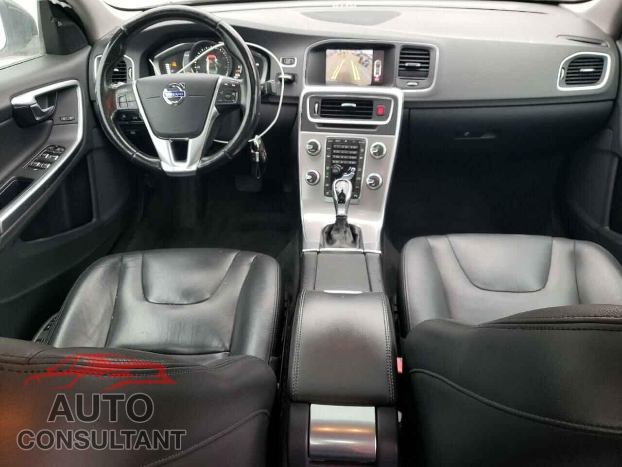 VOLVO S60 2018 - LYV402HK8JB166323