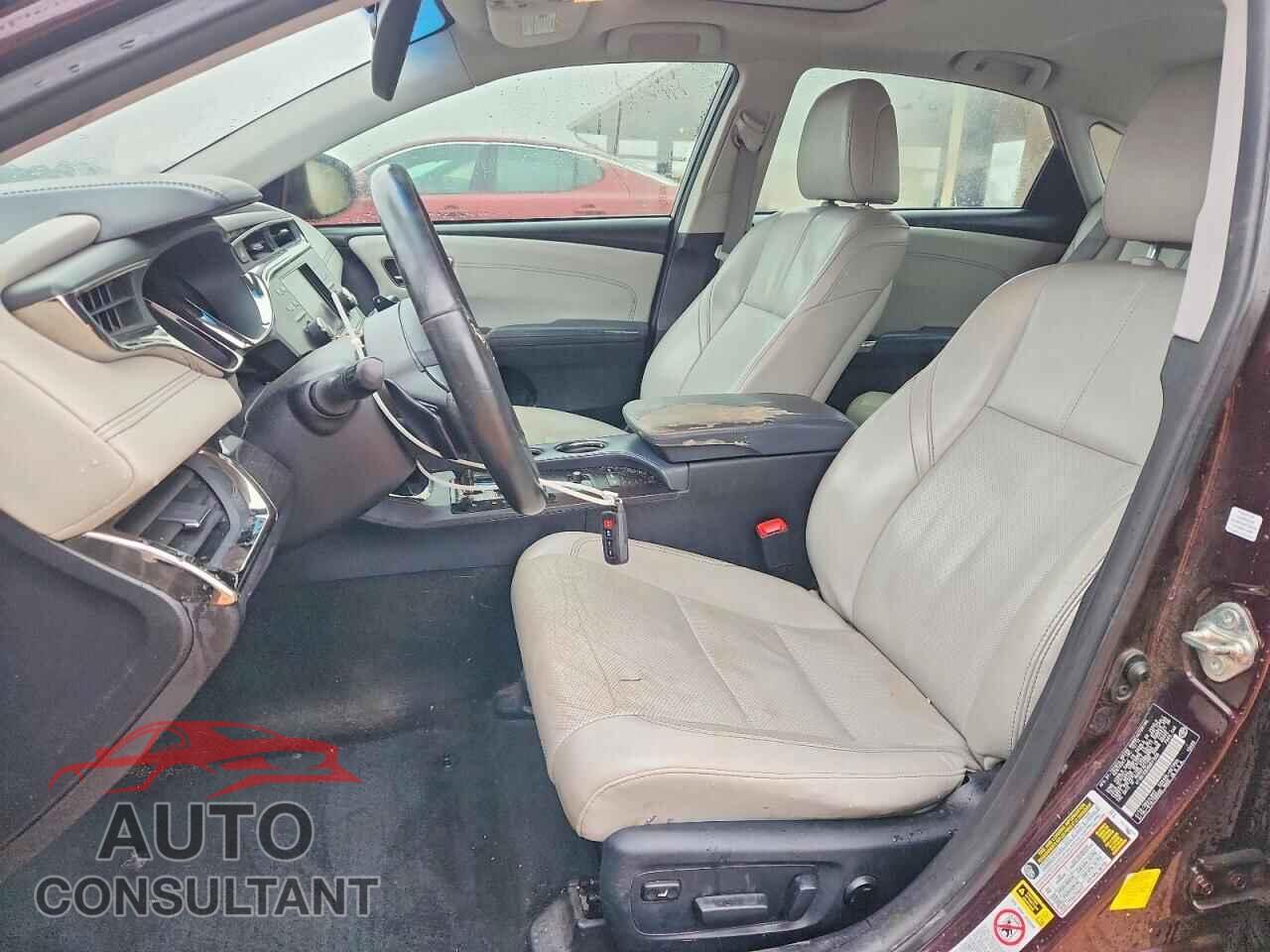 TOYOTA AVALON 2013 - 4T1BK1EB2DU011529
